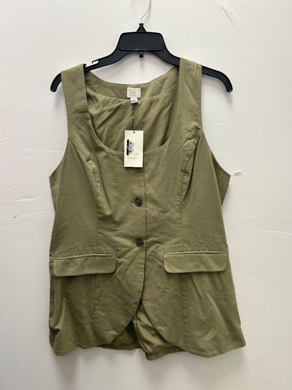 K-226 A New Day Women's Size XXL Olive Green Sleeveless Button-Front Vest
